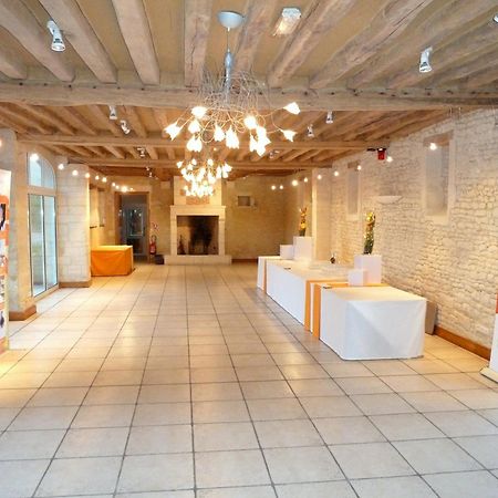 Domaine De La Tour Panzió Saint-Pierre-Canivet Kültér fotó